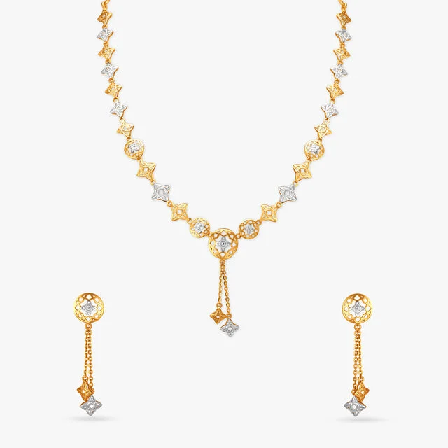 Charming Floral Necklace Set