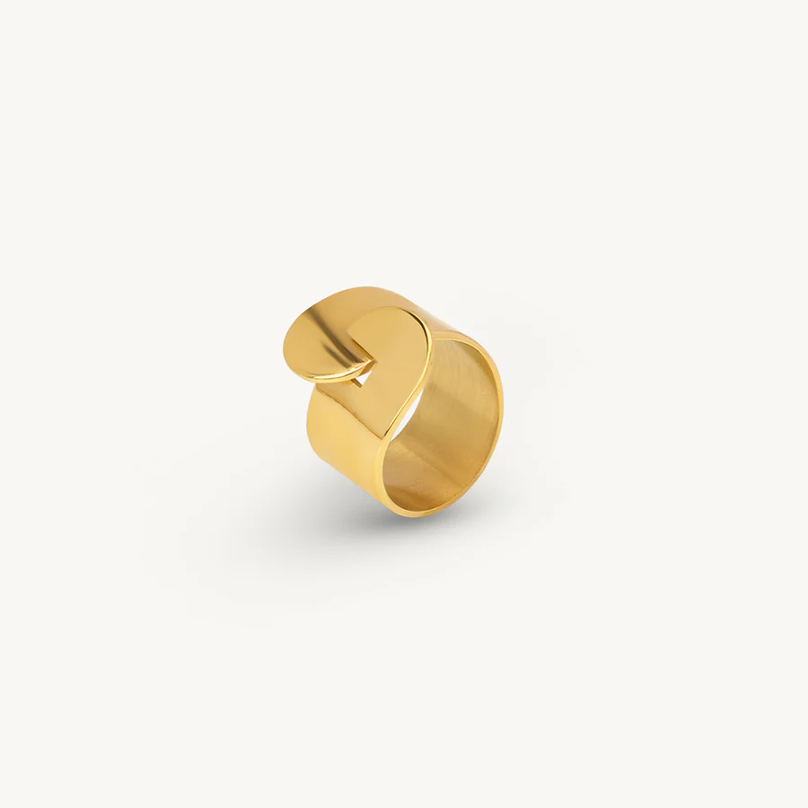 Sculpt Edge Interlock Ring